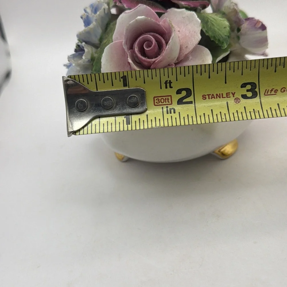 Radnor Bone China Figurine Footed Floral Bouquet 4